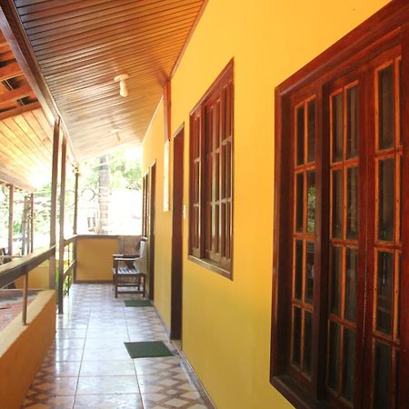 Lonier Villa Inn Economic Vila do Abraao Bagian luar foto