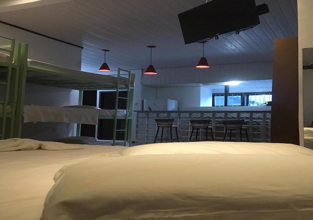 Lonier Villa Inn Economic Vila do Abraao Bagian luar foto